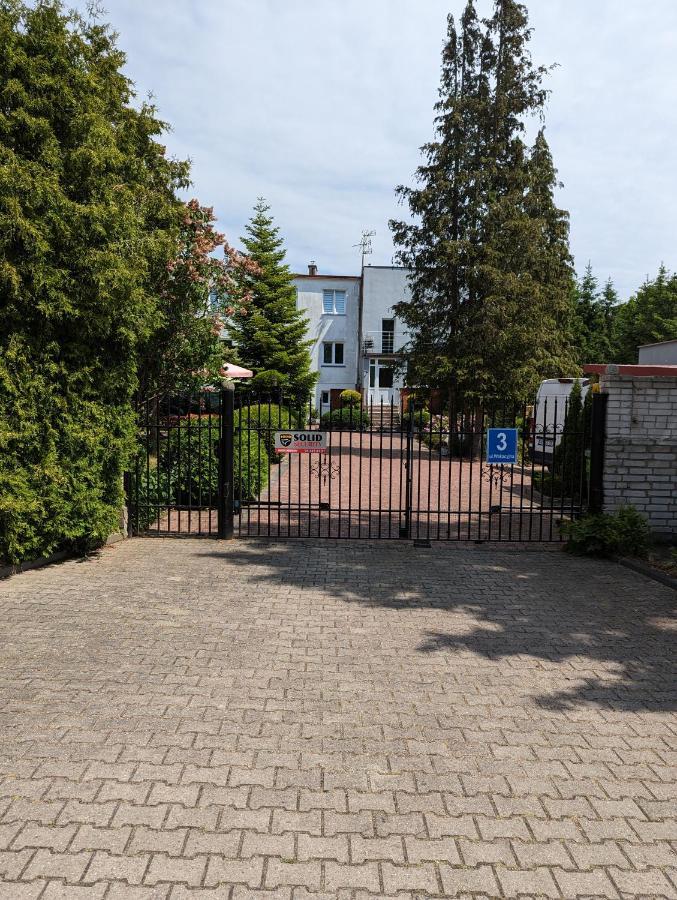 Pokoje Goscinne Simon Großmöllen Exterior foto